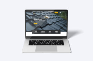 Webseite von Rixen Dach mit Dachziegel-Motiv und Kennzahlen wie „28 Jahre Erfahrung“ auf einem Laptop